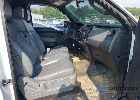 2013 Ford F-150 Xl z USA, uszkodzony, nr VIN 1FTMF1CM6DFC50916